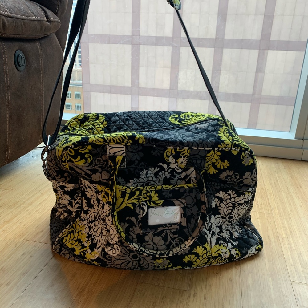 Vera Bradley Grand Traveler Weekend Bag in Baroque